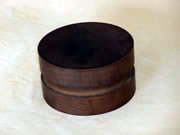 contenitore cilindrico in legno
